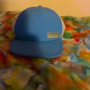 🔥NWT PATAGONIA DUCK BILL TRUCKER HAT